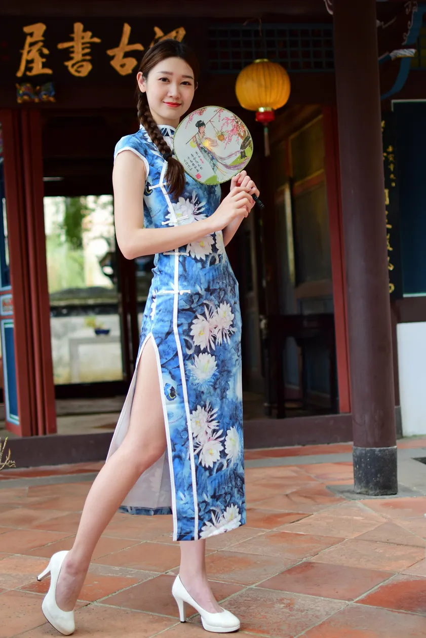 [Mzsock] NO.174 USD High-cut long cheongsam with white high heels and beautiful legs street photography#[105P]-14